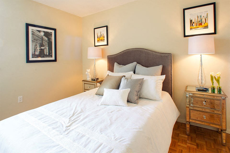 Creekside Townhomes in Oshawa, ON bedroom with hardwood flooring