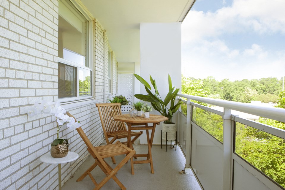 Harbourview Apartments private balcony in Oakville, ON