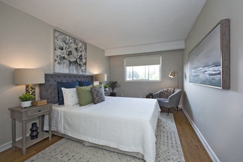 High Street Apartments bedroom in Fort Erie, ON