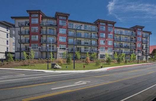 Hoylake Apartments in Victoria, BC exterior of property from street level