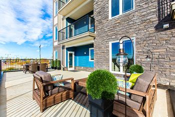 Giroux Estates in St. Albert, AB Patio