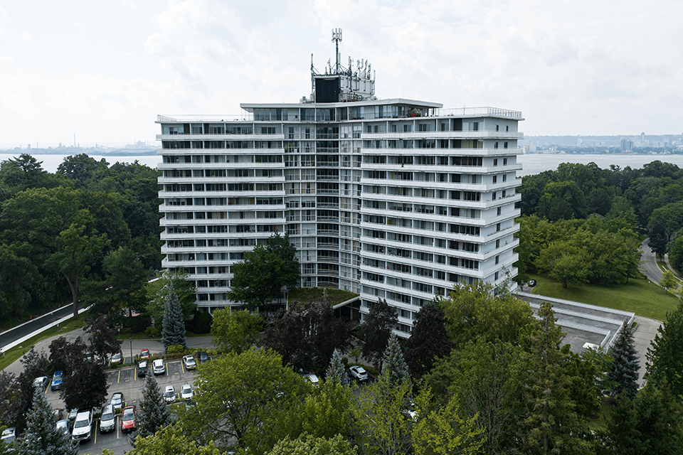 La Salle Towers building drone exterior featuring the lake in Burlington, ON