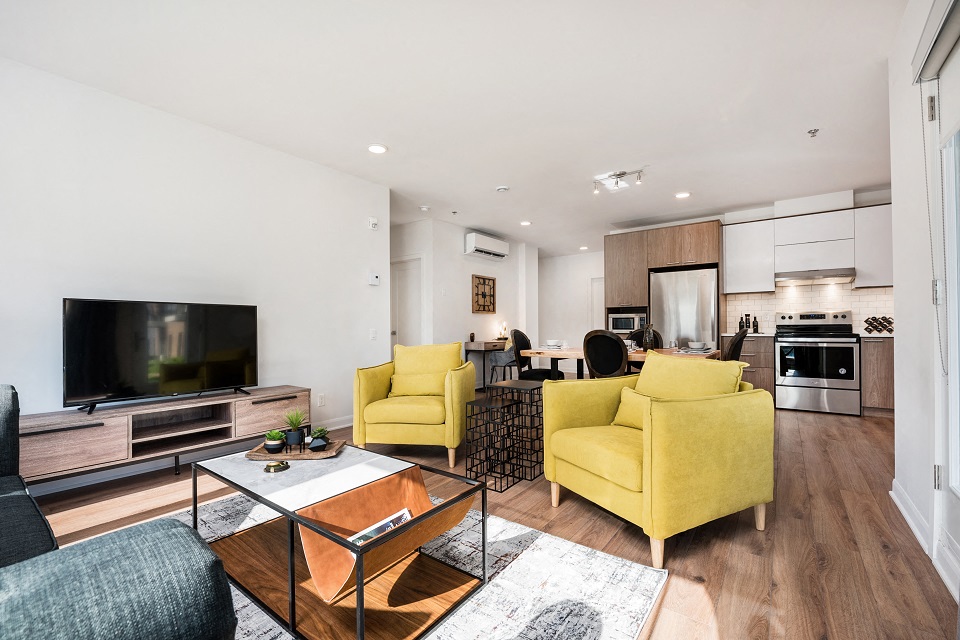 Le SaintLaurent Apartments, 8035 SaintLaurent Boulevard, Brossard, QC