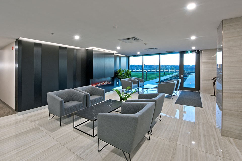 Lumineau in Sherbrooke, QC lounge seating in lobby entrance
