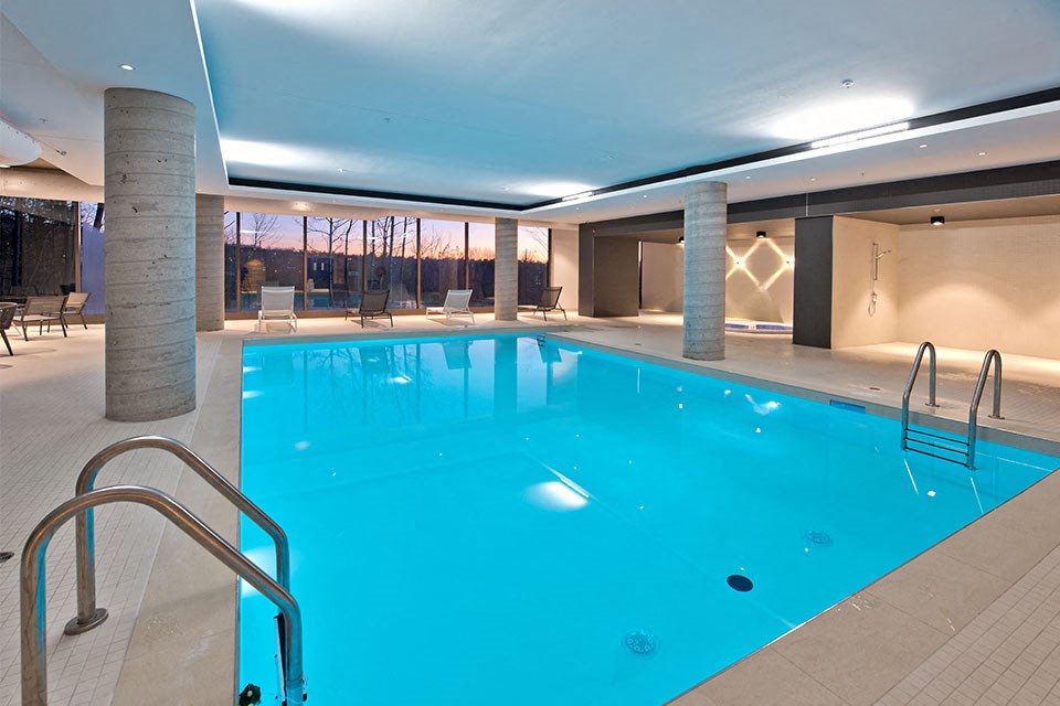 Lumineau in Sherbrooke, QC large indoor swimming pool