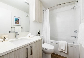 Lynnmour Apartments in North Vancouver, BC Bathroom - Photo Gallery 9