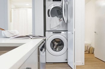 Lynnmour Apartments in North Vancouver, BC Laundry - Photo Gallery 10
