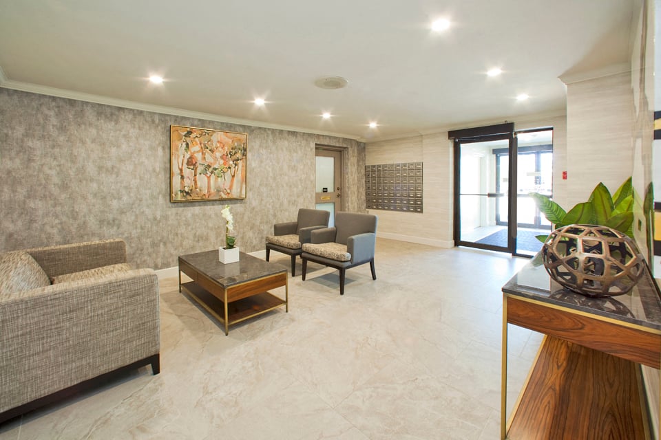 Marlan Towers lobby in Owen Sound, ON