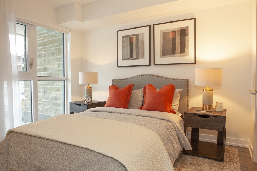 ONE225 York Mills Primary bedroom in Toronto, ON