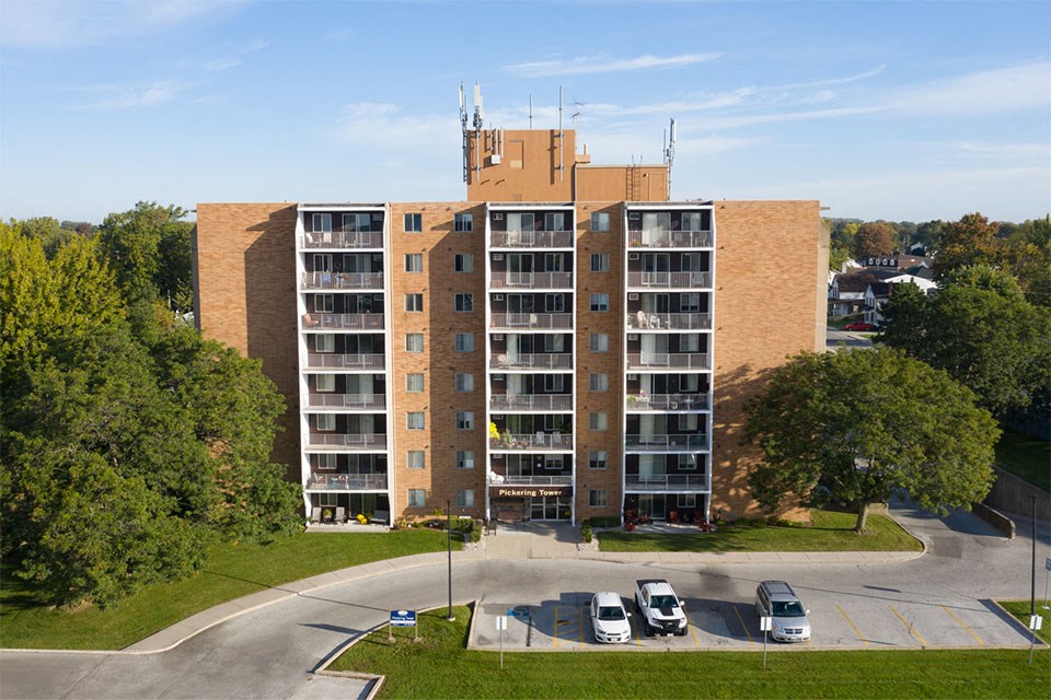 Exterior of building at Pickering Towers in Amherstburg, ON