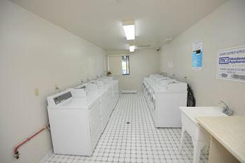 Laundry Room at Riverbend Tower in Chatham, ON