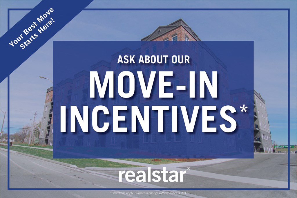 ask about our move in incentives on a blue billboard on the side of a building at Rittenhouse Place Apartments