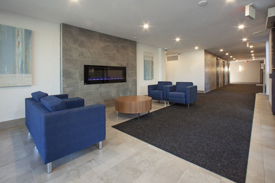 Royal Rose Apartments lobby area featuring additional lounge style seating area in Etobicoke, ON
