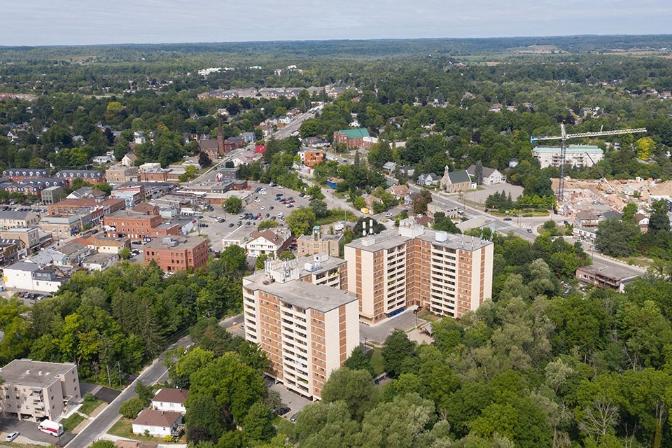Silvercreek Towers facing Downtown Georgetown