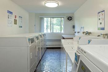 Southwood Apartments in Guelph, ON on-site laundry facility