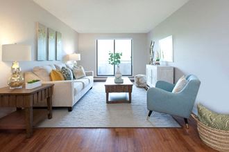 Southwood Apartments in Guelph, ON living room with