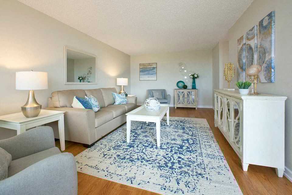 Springbank Apartments in London, ON bright living room