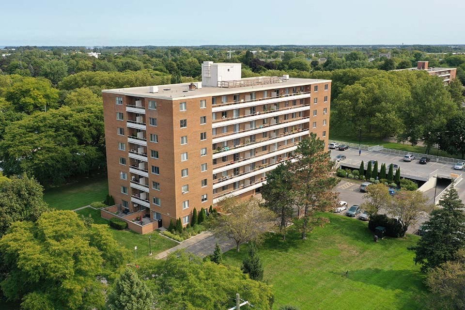 St. Lawrence Village in St. Catharines, ON Exterior of 64 Windward building