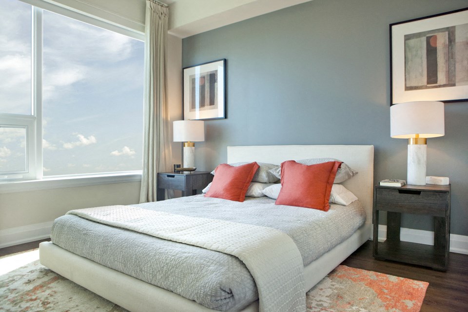 The Taunton in Oakville, ON well lit bedroom