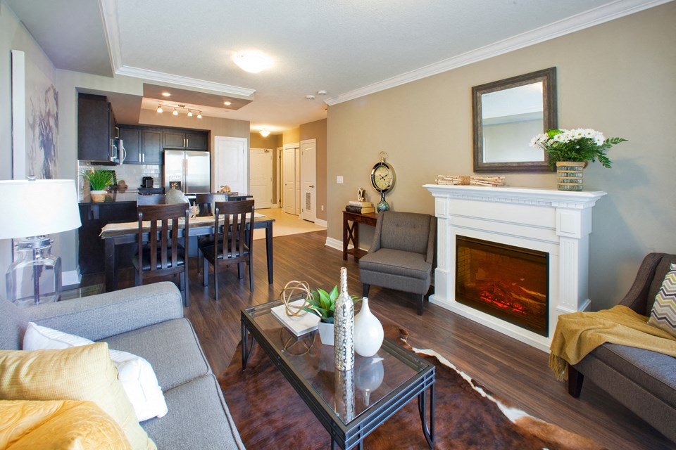 Juliana Place Apartments open concept apartment in Woodstock, ON