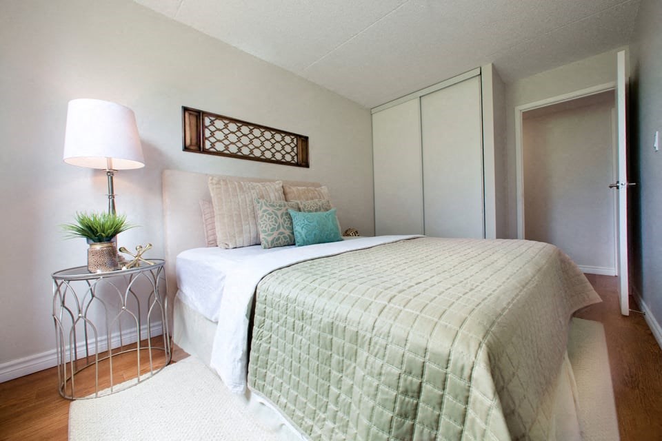 Squire Court bedroom with large closet in St. Catharines, ON