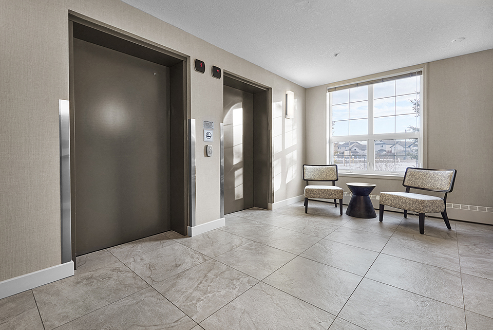 Wellington Court lobby in Edmonton, AB