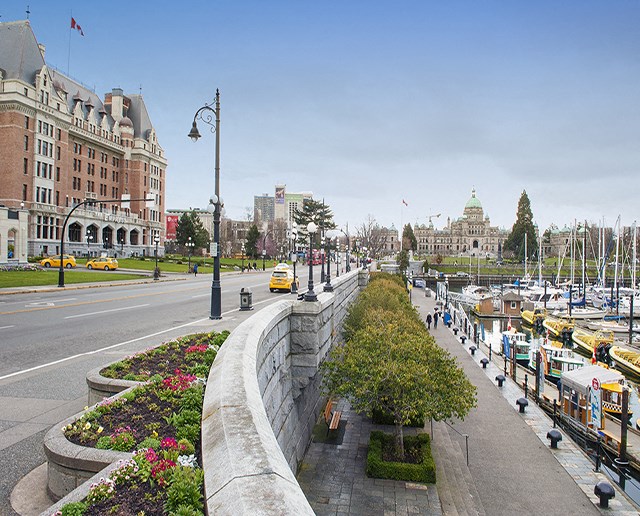 View of waterfront close to Yellow On Yates in Victoria, BC