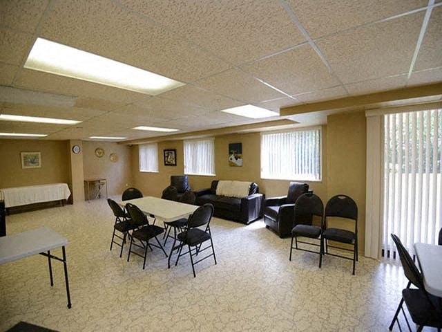 Dalhousie Place large social room with tables and chairs