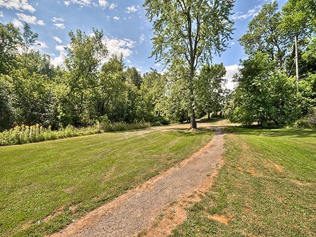 Walking trail that runs next to Brockville Apartments in Brockville Ontario