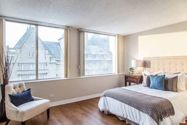 Macdonald Estates in Edmonton, AB large windows in bedroom