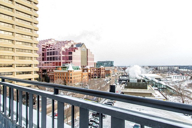 Macdonald Estates in Edmonton, AB balcony view
