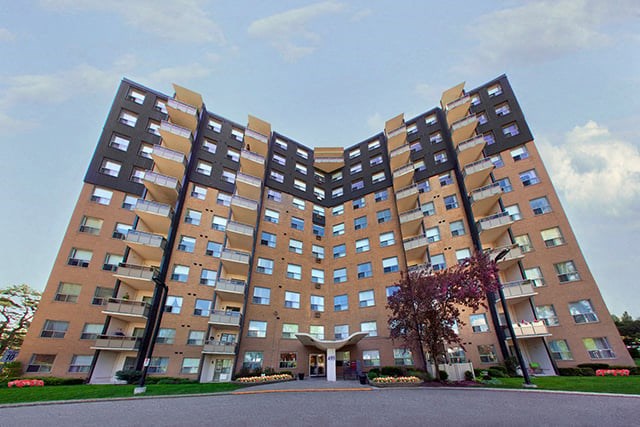 Fairway Towers exterior image of building in Sarnia, ON