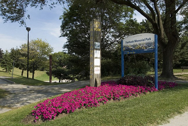 Outdoor recreational activities available nearby