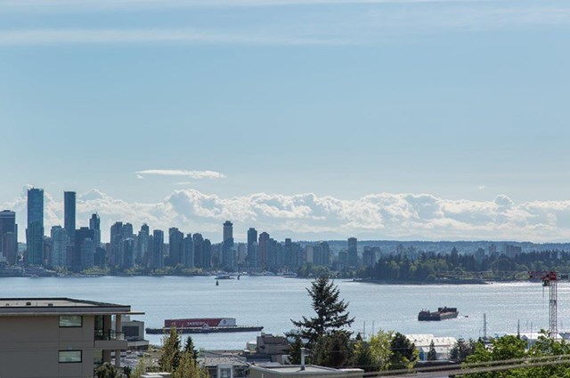 Unobstructed view of the city over the water