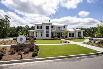 Exterior Clubhouse - Photo Gallery 2