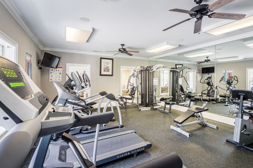 fitness center - Photo Gallery 1