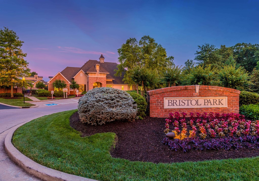 Bristol Park Monument Sign