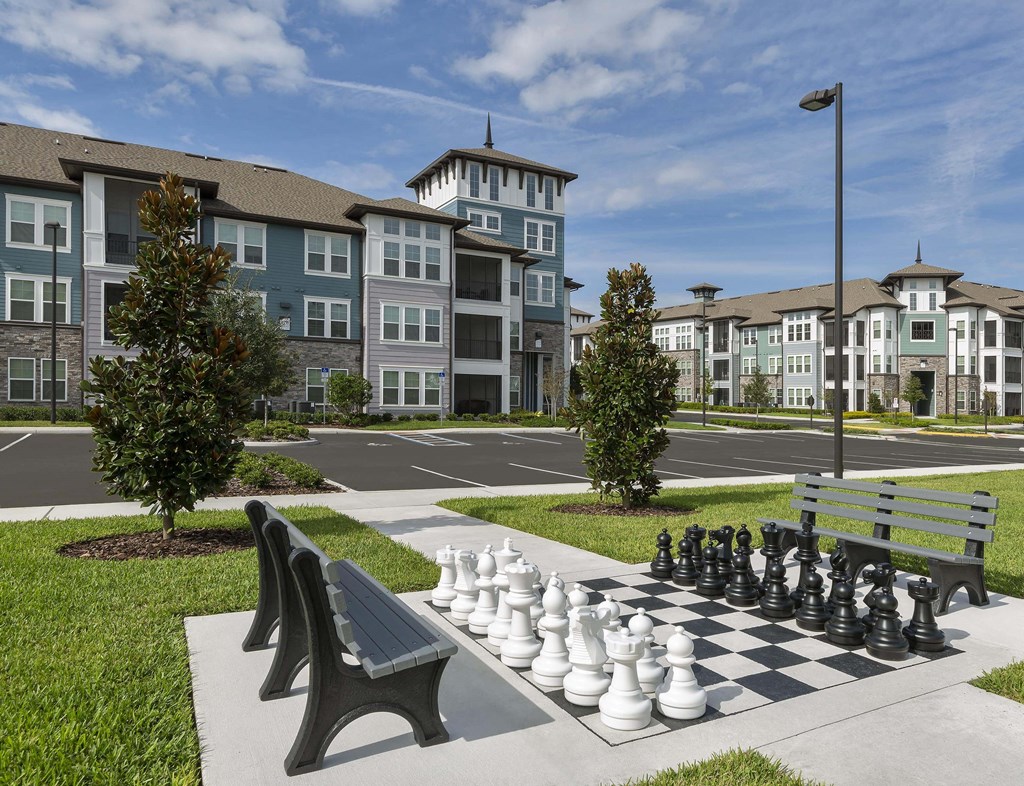 Exterior lawn games chess set