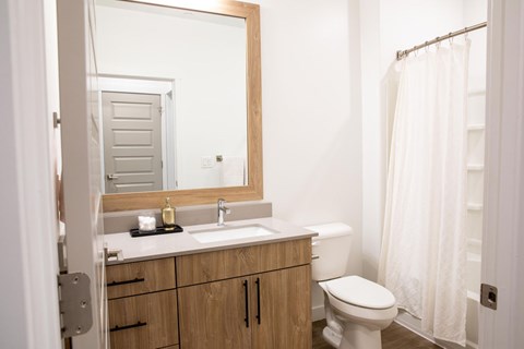 521 South 500 East 1-3 Beds Apartment for Rent
