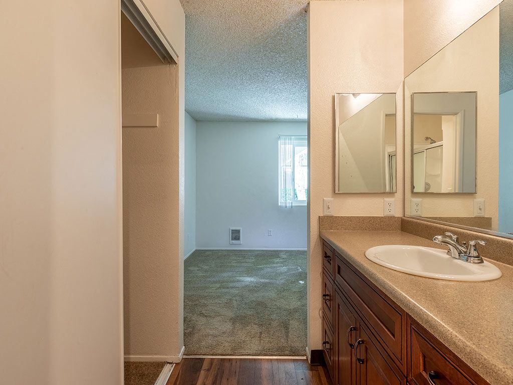 Spring Villa Apartments