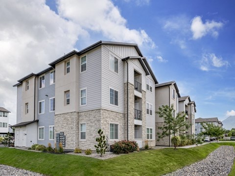 Apartments at The Reserve at View 78