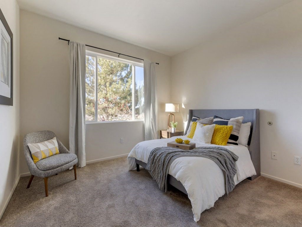Bright Guest Bedroom at Echo Ridge