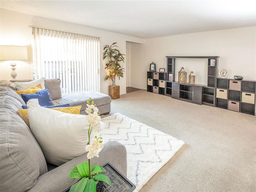 Warm And Inviting Living Room Warm And Inviting Living Room at Courtyard at Central Park Apartments, Fresno, 93722