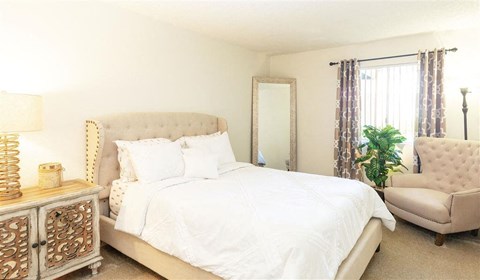 Main Bedroom Main Bedroom at Courtyard at Central Park Apartments, Fresno, CA, 93722