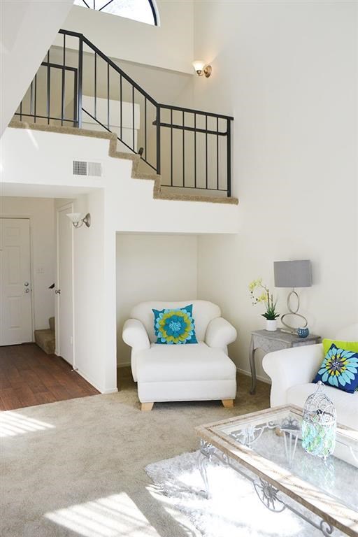 Spacious Living Room at Heron Pointe Apartments & Townhomes, California
