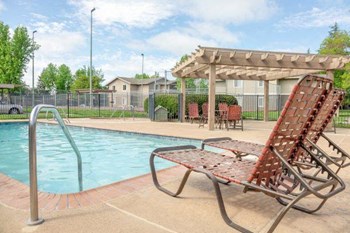 Poolside Relaxing Area Poolside Relaxing Area at Aspen Park Apartments, California, 95823 - Photo Gallery 3