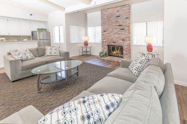 1-bedroom apartment at Bent Tree Apartments in Sacramento, CA