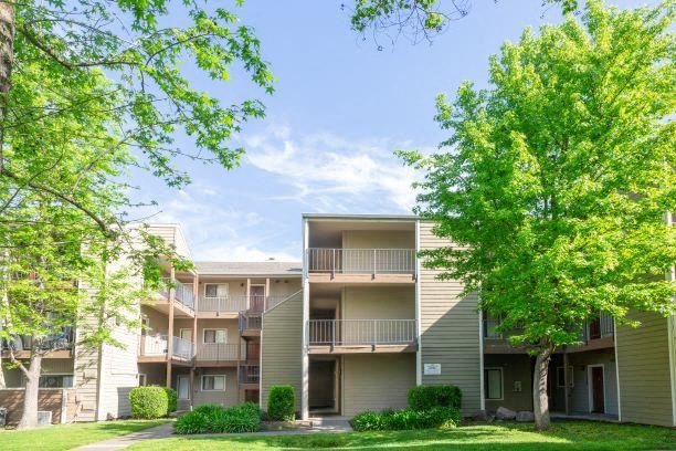 Elegant Exterior View Elegant Exterior View at California Place Apartments, Sacramento, California - Photo Gallery