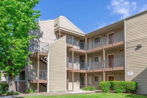 Elegant Exterior View Of Property at California Place Apartments, Sacramento, CA, 95823
