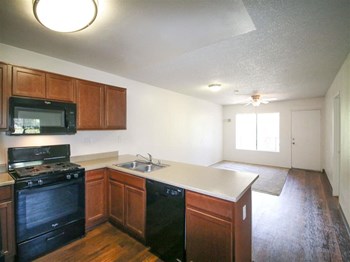 Open Concept Living Open Concept Living at Creekside Villas Apartments, San Diego, CA - Photo Gallery 6
